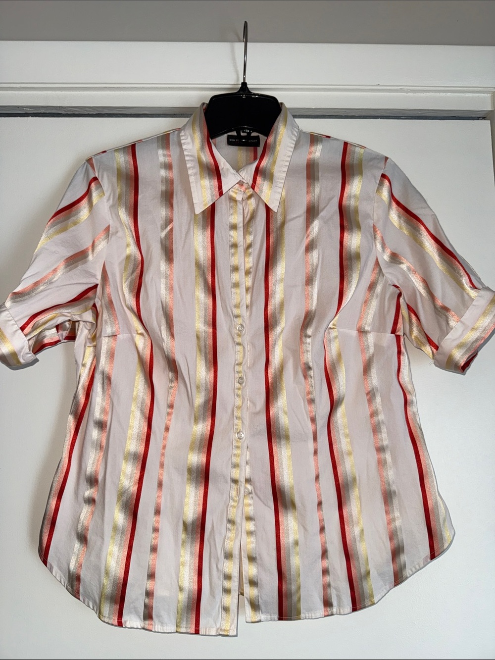 Women’s Short-Sleeve Striped Button-Up Shirt - Burnt Orange, Peach & Gold Stripe